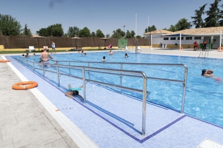 La piscina Municipal de Armilla ya está abierta (AYTO. ARMILLA)Armilla