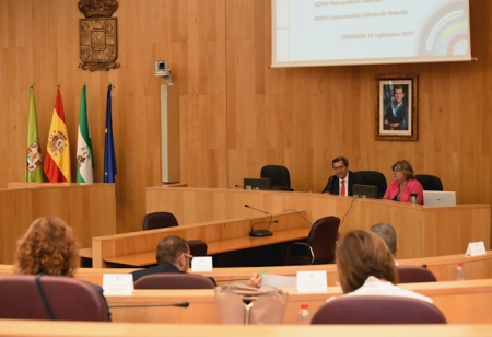 Reunión informativa sobre los fondos Edusi (R. MARTÍNEZ / DIPGRA) 