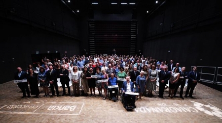 Asociaciones que se han acogido a la convocatoria social  Ayudamos a los que ayudan  (CAJAGRANADA FUNDACIÓN)