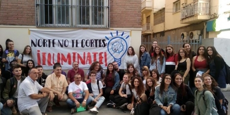 Alumnos de la UGR han acudido al encierro (DEFENSOR DE LA CIUDADANÍA) 