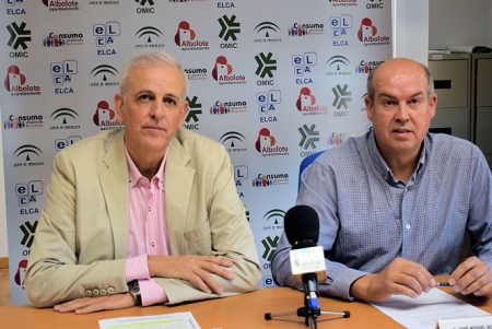 Manuel Montalvo (izquierda), Concejal de Servicios SOciales en el Ayuntamiento de Granada (AYTO. ALBOLOTE)