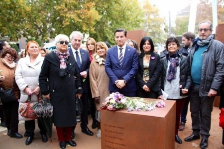 Monumento en homenaje a las víctimas de la violencia de género (SUBDELEGACIÓN)