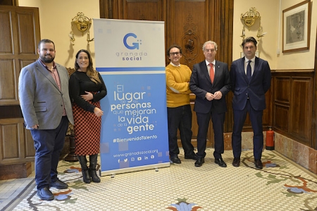 Presentación de `Granada Social` (JAVIER ALGARRA)