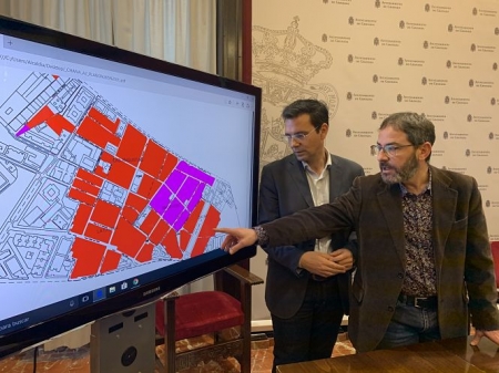 Francisco Cuenca y Miguel Ángel Fernández Madrid en rueda de prensa (PSOE GRANADA) 