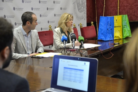 La Concejala de Medio Ambiente, Pepa Rubia, en rueda de prensa (JAVIER ALGARRA) 
