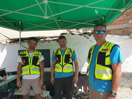 Miembros en activo del Cuerpo de la Guardia Civil en Granada de la Asociación de Guardias Civiles Solidarios (AGCS)