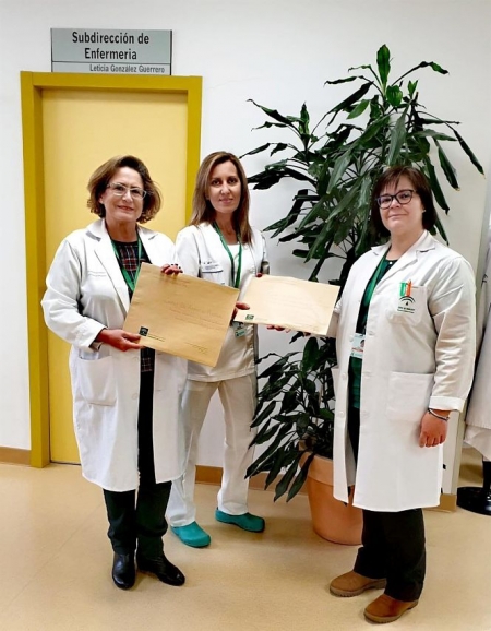 Entrega de cartas para aislados con coronavirus en Granada (JUNTA DE ANDALUCÍA) 