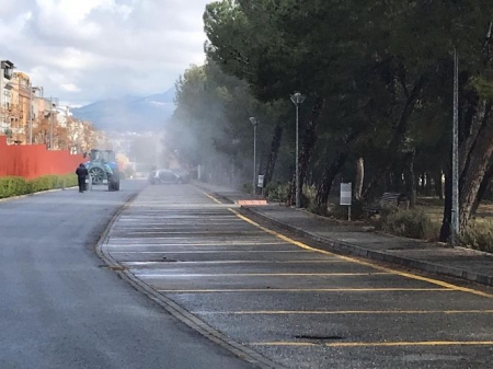 Limpieza y desinfección de una calle (DIPUTACIÓN) 