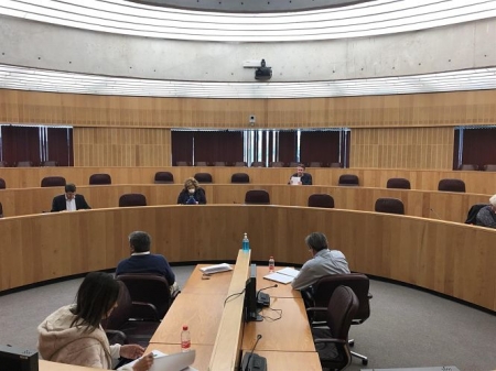Equipo de gobierno de la Diputación, reunido al inicio de la crisis del coronavirus (DIPUTACIÓN DE GRANADA) 