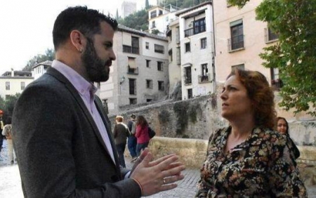 Mari Carmen Pérez y Chus Fernández (IU)