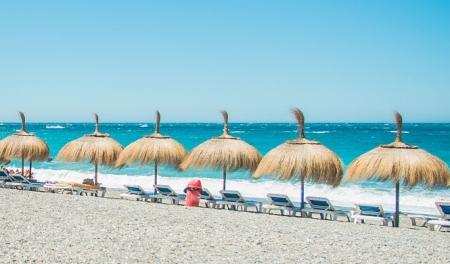 Una playa de Motril (ASOCIACIÓN DE CHIRINGUITOS)