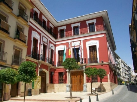 Fachada del Ayuntamiento de Loja (EL CORTO DIGITAL)