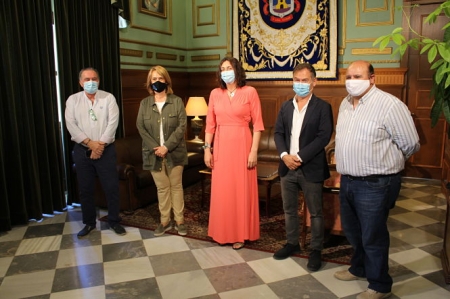 Visita de Loles López al Ayuntamiento de Motril (AYTO. MOTRIL)