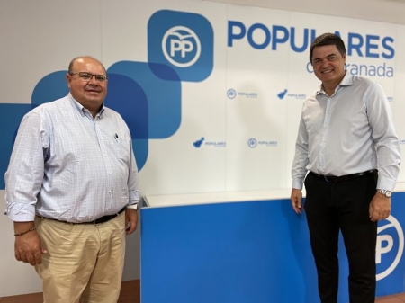 Carlos Rojas y José Robles, diputado nacional y senador del PP por la provincia de Granada (PP)