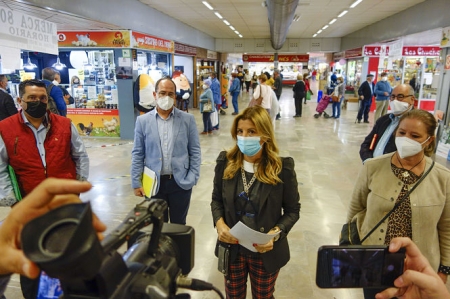 La Cocnejala de Mantenimiento, Eva Martín ha visitado Merca80 (JAVIER ALGARRA / AYUNTAMIENTO)