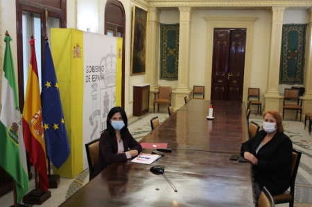 Reunión de la Subdelegada del Gobierno con la alcaldesa de Ugíjar (SUBDELEGACIÓN)