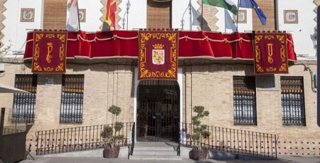 Fachada del Ayuntamiento de Santa Fe (AYTO. SANTA FE)