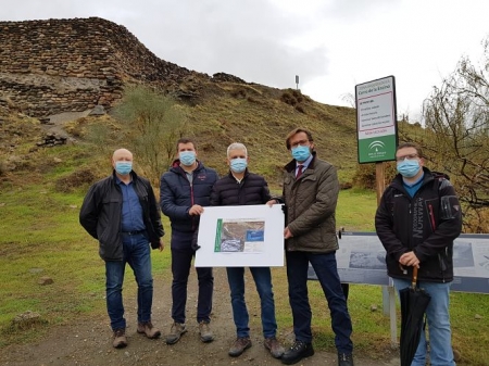 Imagen de la visita al Cerro de la Encina (JUNTA)