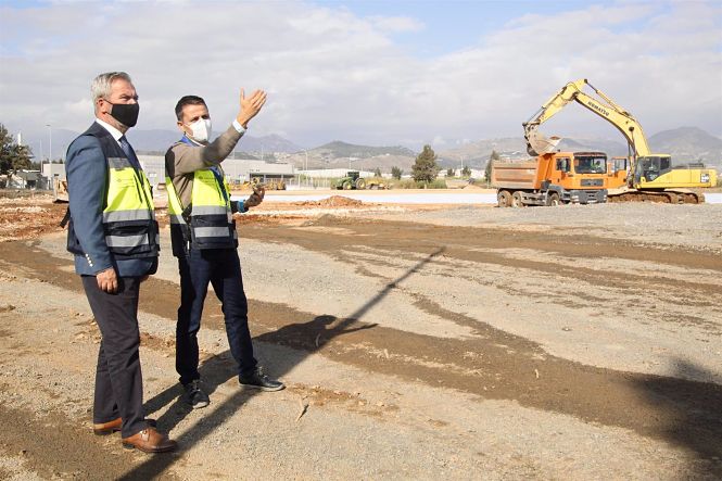 Acondicionamiento de un área de la ZAL del Puerto de Motril para nuevo tráfico de mercancías (PUERTO) Acondicionamiento de un área de la ZAL del Puerto de Motril para nuevo tráfico de mercancías (PUERTO)