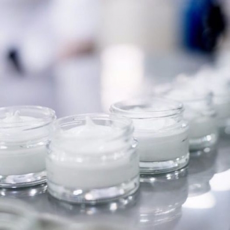 El laboratorio farmacéutico Amifar Labs destina 15 millones a un plan de expansión (AMIFAR LABS) 