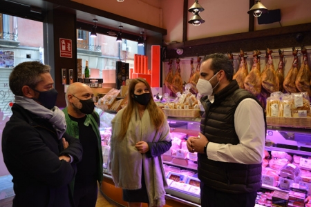 Imagen de la visita a un establecimiento de alimentación (JUNTA) 