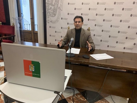 El portavoz del Grupo Socialista en el Ayuntamiento de Granada, Francisco Cuenca (PSOE) 