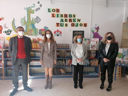 Imagen de la visita al CEIP `Francisca Hurtado` de Láchar (JUNTA)