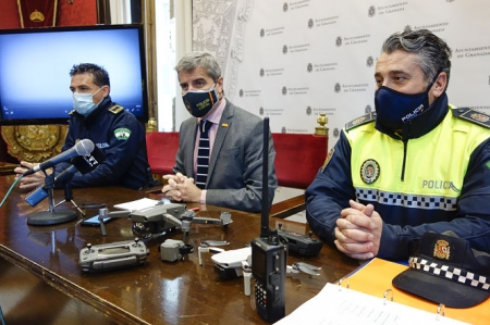 Presentación de la nueva unidad de drones (JAVIER ALGARRA / AYUNTAMIENTO) 