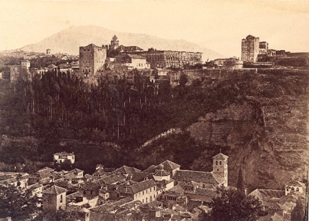 Vista de la Alhambra desde el Albaicín, de Charles Clifford. Colección de fotografías del Archivo de la Alhambra (CHARLES CLIFFORD/PATRONATO DE LA ALHAMBRA)
