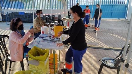 Vacunación en el estadio municipal Francisco Bonet (AYUNTAMIENTO)