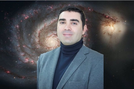 El investigador del CSIC y del Instituto de Astrofísica de Andalucía (IAA) Enrique Pérez Montero (ONCE)