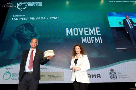 Imagen de la entrega del premio (MUFMI)