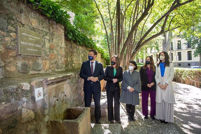 La Alhambra homenajea a Mariano Fortuny y Madrazo con una placa en el lugar donde nació hace 150 años (PATRONATO DE LA ALHAMBRA) La Alhambra homenajea a Mariano Fortuny y Madrazo con una placa en el lugar donde nació hace 150 años (PATRONATO DE LA ALHAMBRA)