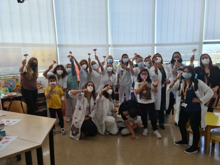Celebración del Día del niño hospitalizado (HUSC) 