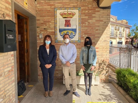 Imagen de la visita al Ayuntamiento de Pulianas (DIPUTACIÓN)