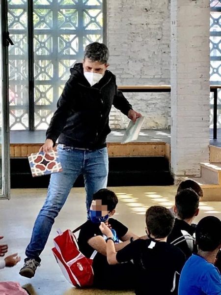 Visita de los escolares del colegio Virgen de los Remedios (AYTO. VEGAS DEL GENIL)