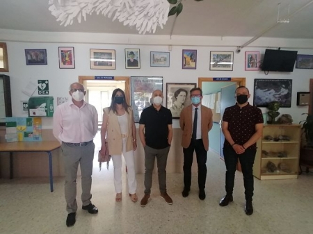 Visita al IES Campoamor de Peligros (JUNTA)