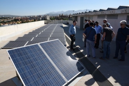 Imagen de unas placas solares (DIPUTACIÓN) 