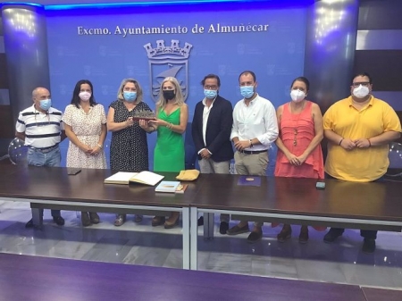 Visita de la consejera de Cultura y Patrimonio Histórico, Patricia del Pozo, al Ayuntamiento de Almuñécar (AYUNTAMIENTO)