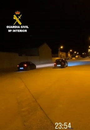 Carrera ilegal en un polígono industrial de Huéscar (GUARDIA CIVIL)