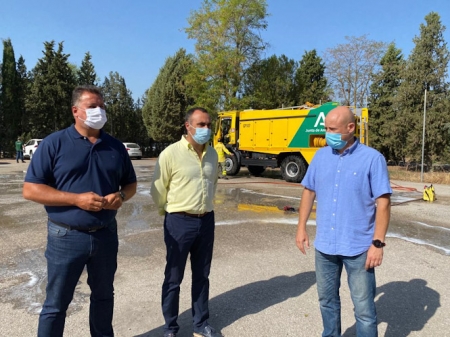 Imagen de la visita de Francisco Rodríguez al COP Infoca (PP) 