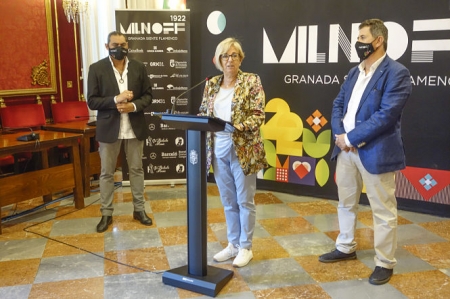 Rueda de prensa para hacer balance de Milnoff (JAVIER ALGARRA / AYUNTAMIENTO) 