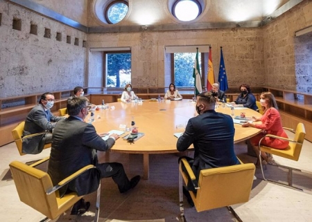 Mesa del Parlamento de Andalucía, reunida en el Palacio de Carlos V (PARLAMENTO DE ANDALUCÍA-ALFREDO DE ANCA) 