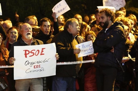 Spiriman, en una concentración a las puertas de un acto de Susana Diaz en Granada, en imagen de archivo (ÁLEX CÁMARA - EUROPA PRESS) 