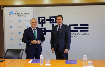 Imagen de la firma del convenio (CGE)