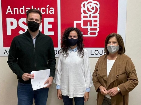 Imagen de la visita a Loja (PSOE)