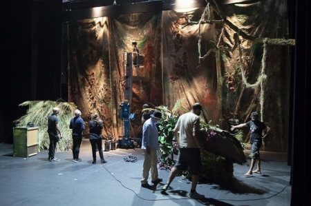 Técnicos en el Teatro Alhambra (JUNTA)