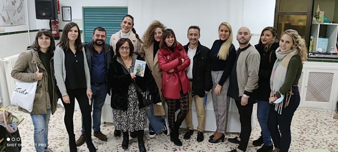Reencuentro antiguos profesores y alumnos Ave María de la Quinta (AVE MARÍA)