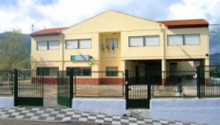 Centro de Educación Infantil y Primaria (CEIP) Enrique Tierno Galván de Zafarraya (JUNTA DE ANDALUCÍA) 