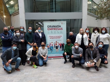 Imagen de las participantes en el taller (DIPUTACIÓN)